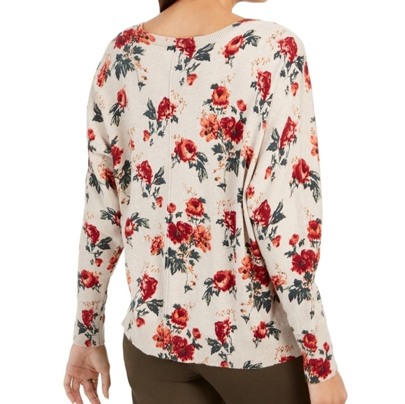 BRAND NEW Women's Style&Co. Floral Sweater - Picture 2 of 3